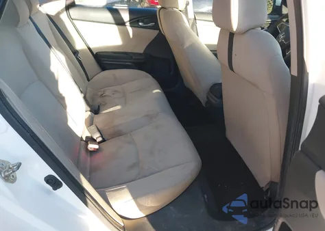 2017 Honda Civic Lx z USA, uszkodzony, nr VIN 19XFC2F5XHE039892